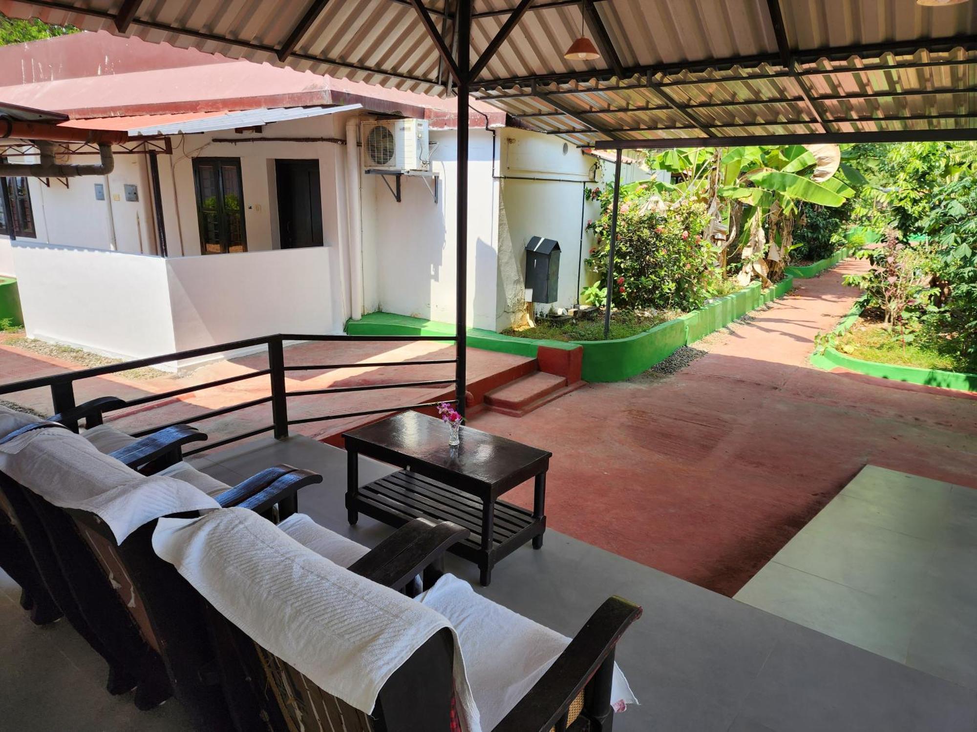 Illikkalam Lakeside Cottages Kumarakom Kerala Экстерьер фото