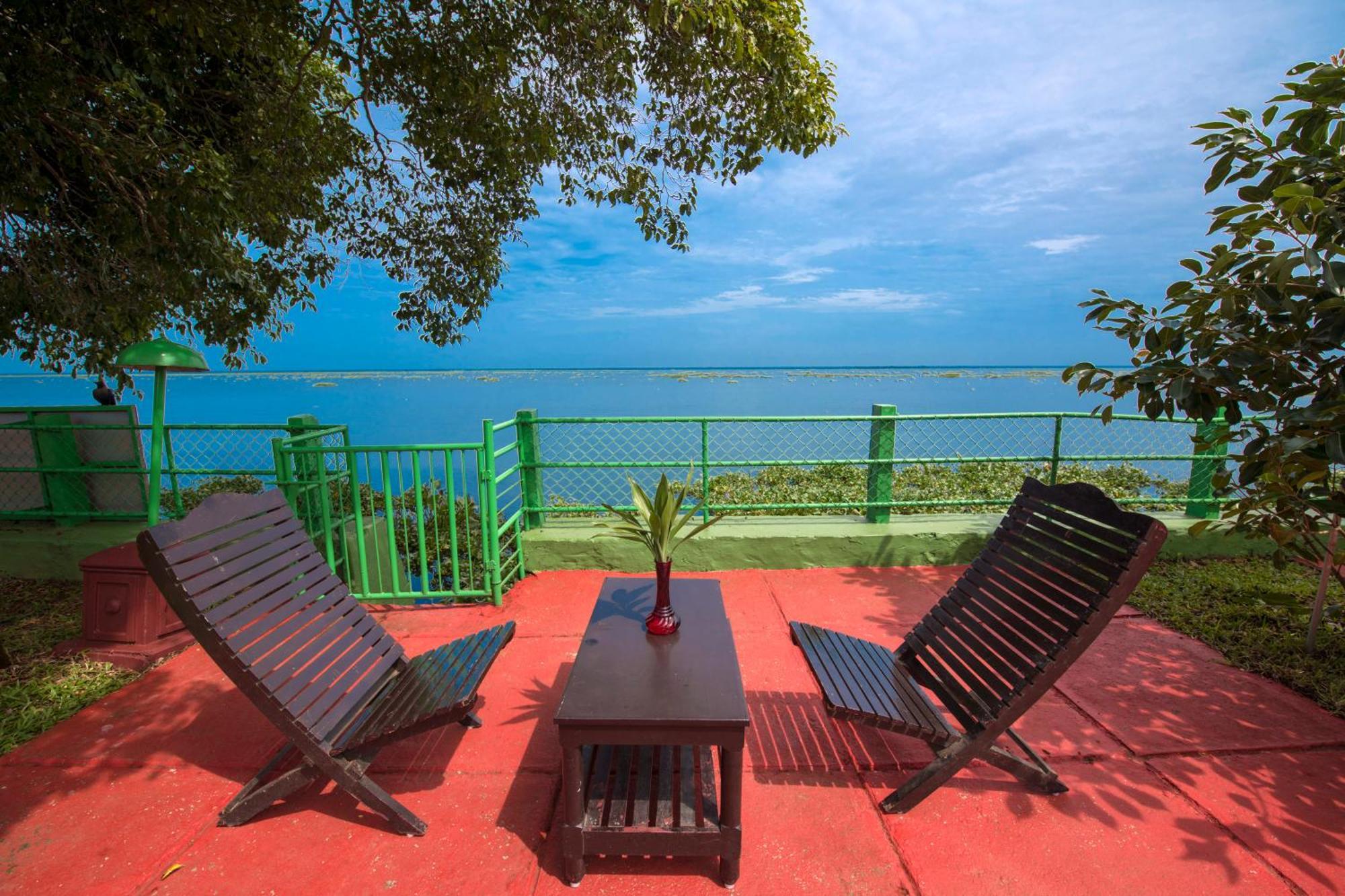 Illikkalam Lakeside Cottages Kumarakom Kerala Экстерьер фото