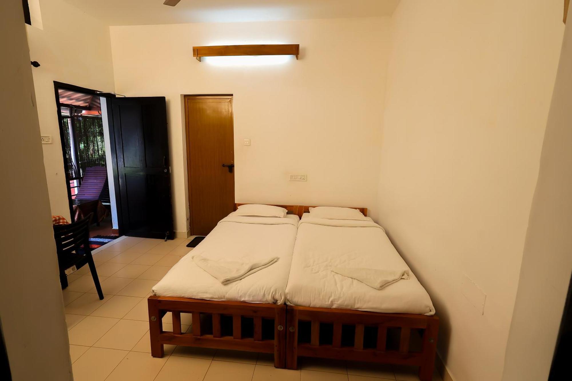 Illikkalam Lakeside Cottages Kumarakom Kerala Экстерьер фото