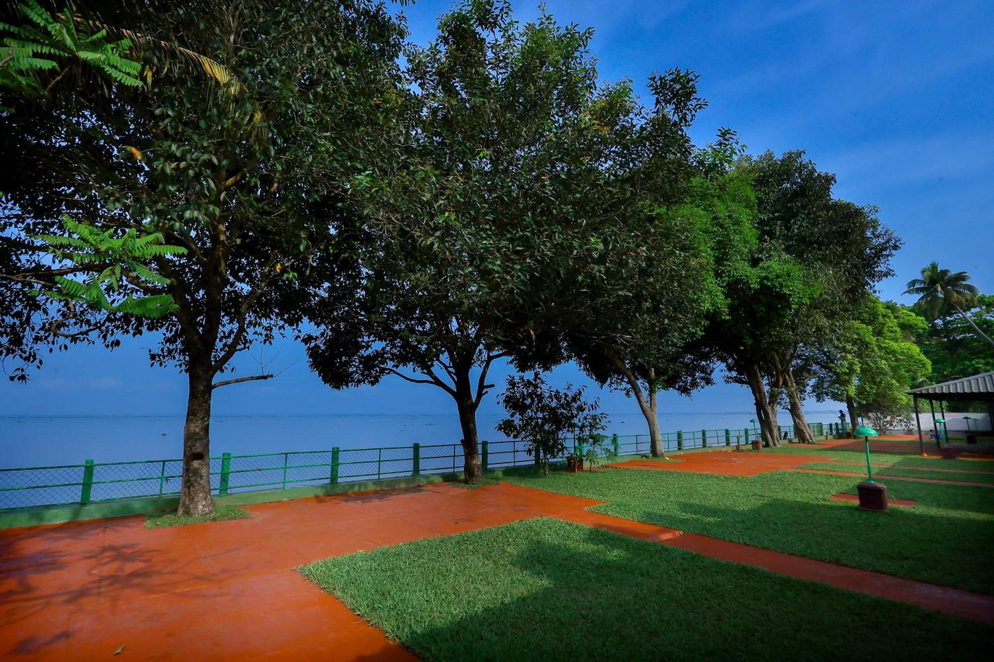 Illikkalam Lakeside Cottages Kumarakom Kerala Экстерьер фото
